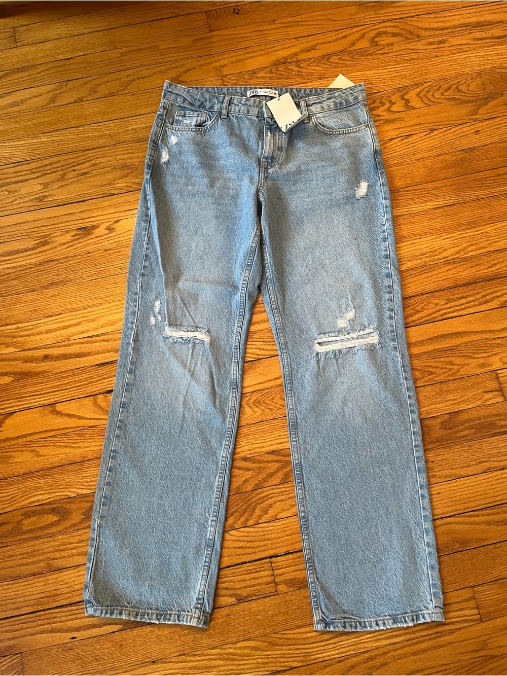 NWT Zara Mid Rise Regular Fit Jeans Size 8